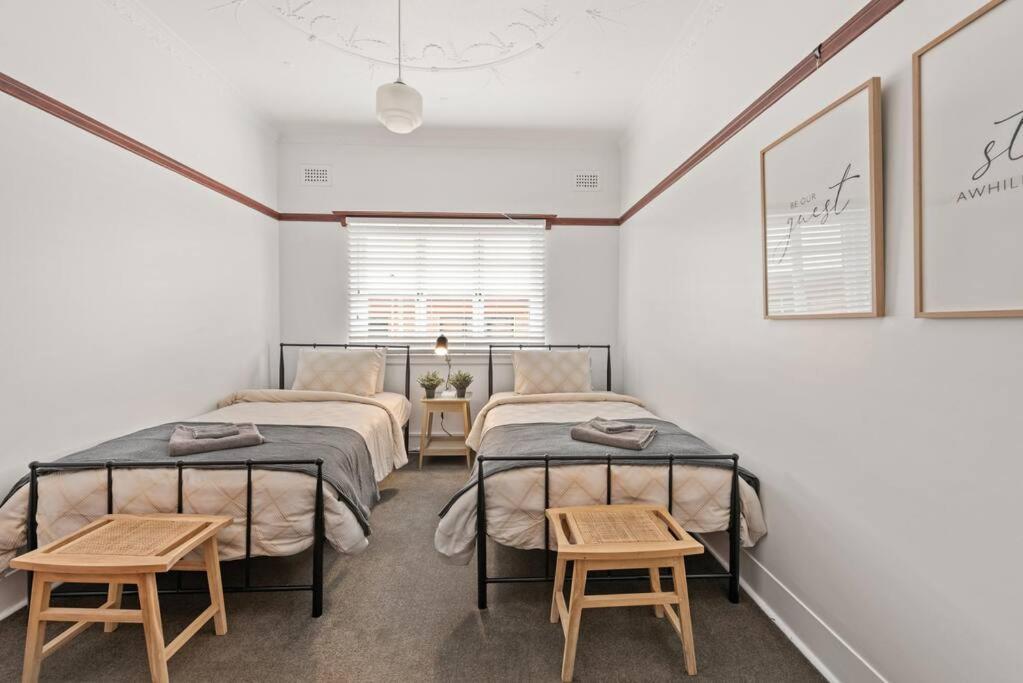 Art Deco In Ascot! ~ 2 Bed / 1 Bath / 1 Car Apartment Brisbane Ngoại thất bức ảnh